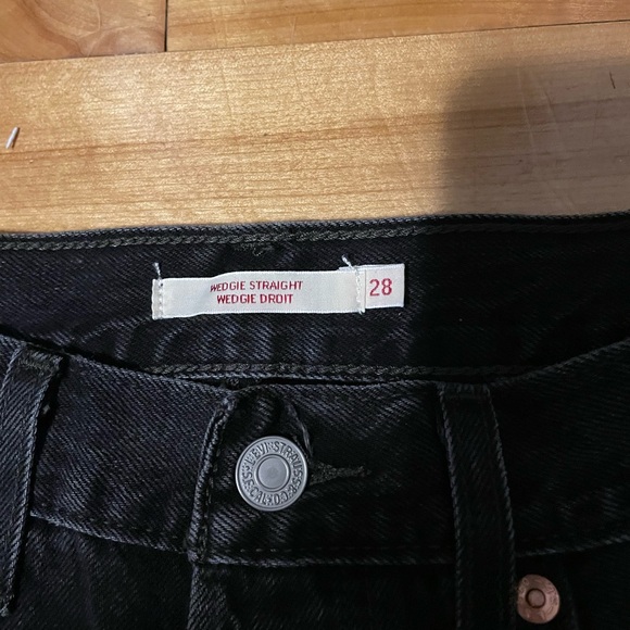 Levi’s jeans 28w 28L - Picture 5 of 9